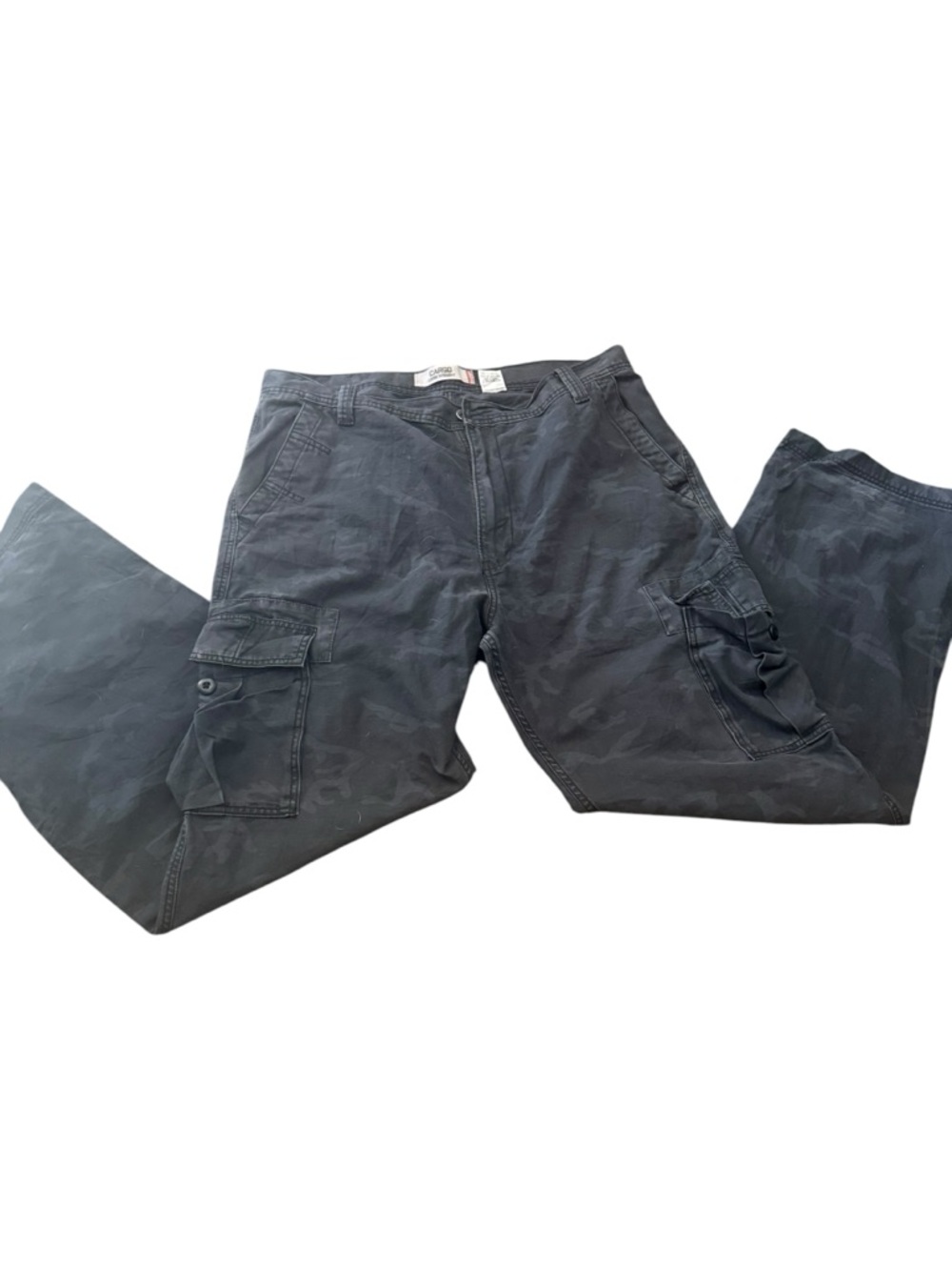 Levi’s Loose Fit Men’s cargo pants, Black Camo size 38x34 tactical pants - Picture 3 of 5